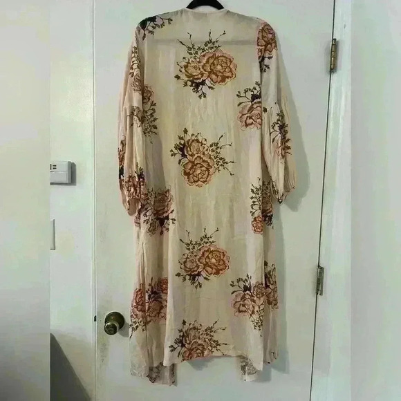 Anama brand lightweight robe size S (F135) - Picture 8 of 8